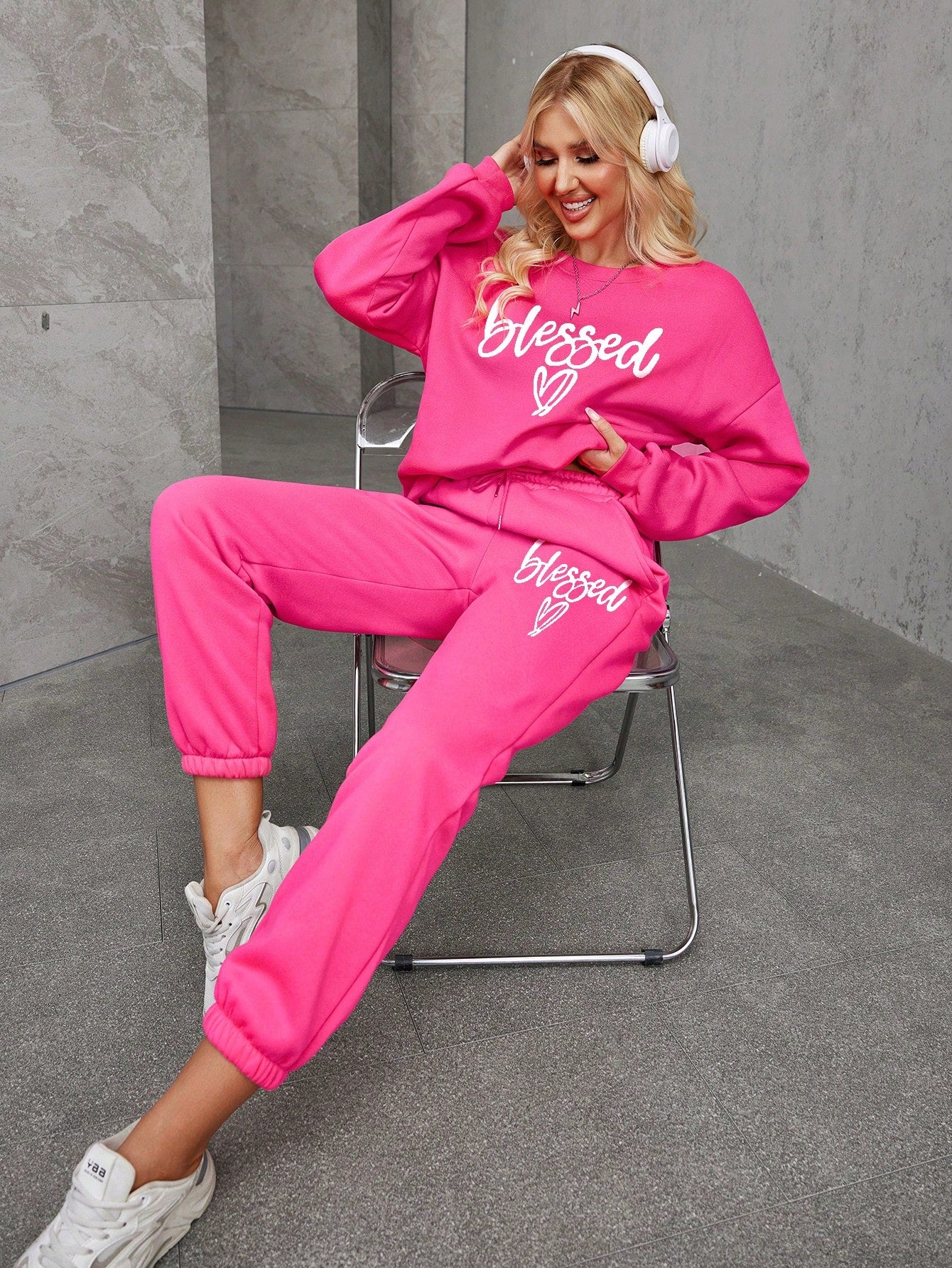 Women’s Pink Plus Fleece Hoodie Sweatshirt & Sweatpants Set