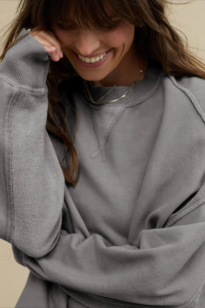 Crew Neck Solid Minimalist Relaxed Sweatshirt