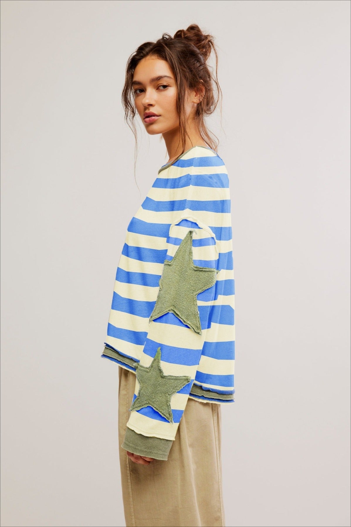 Star Sleeve Applique Stripe Sweatshirt