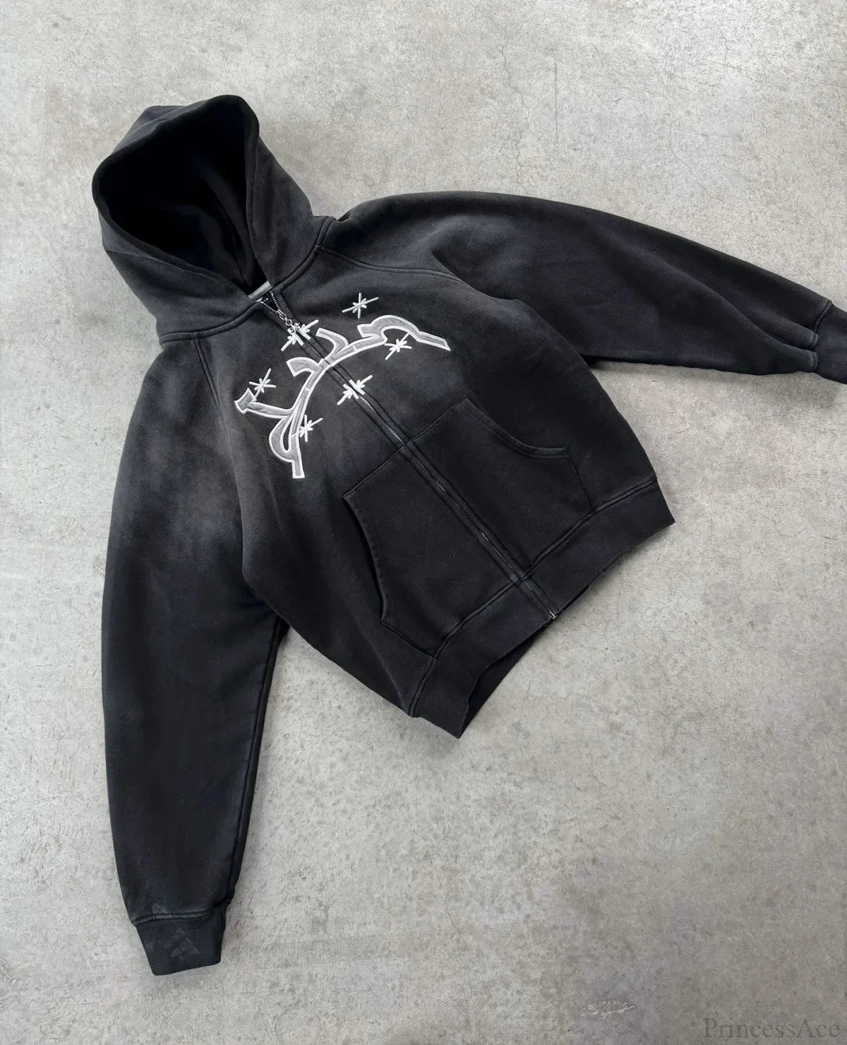 Divin Embroidery Zip Up Hoodie