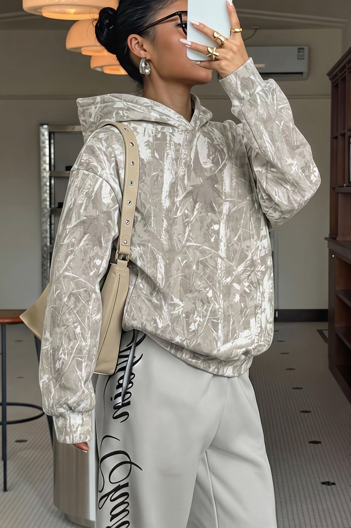 Stylish Abstract Print Pullover Hoodie