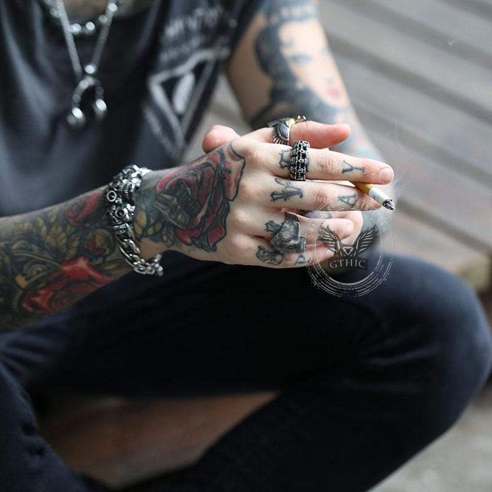 Surrounded Titanium Stainless Steel Skull Ring