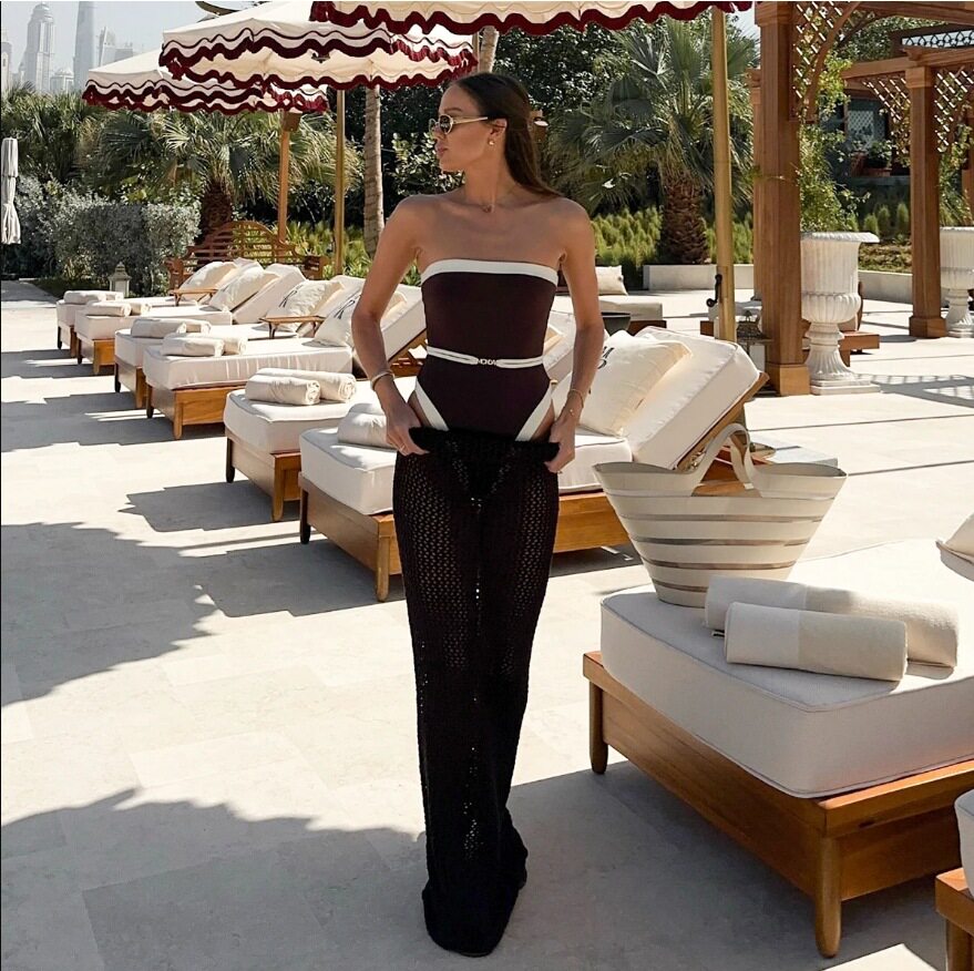 Two-Tone Strapless One-Piece Swimsuit with Belt