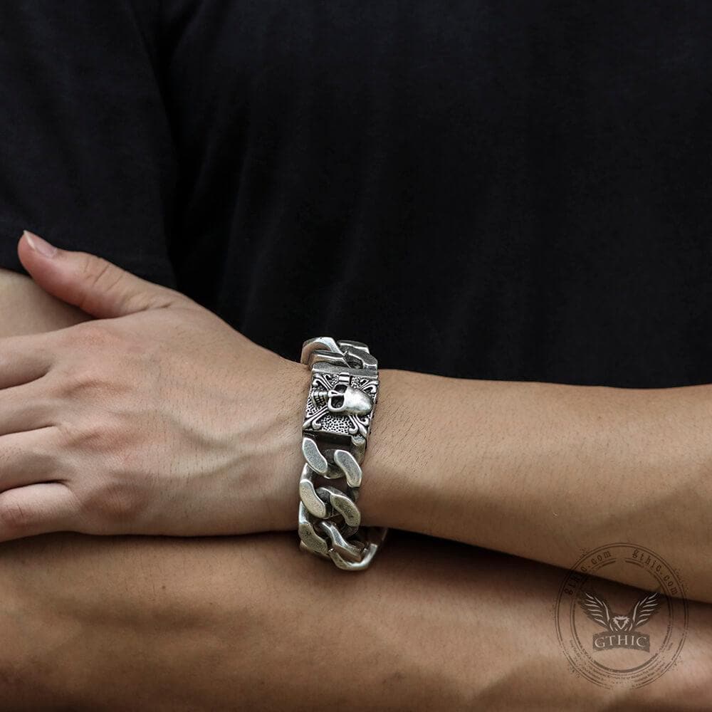 Retro Stainless Steel Skull Bracelet