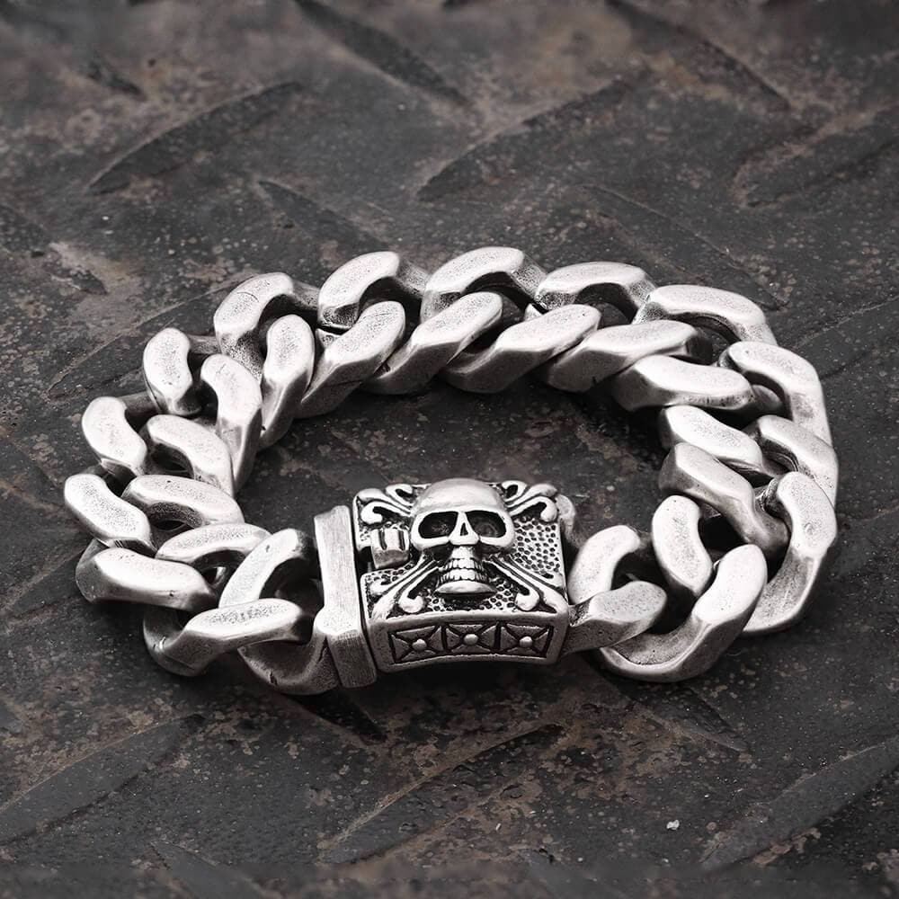 Retro Stainless Steel Skull Bracelet