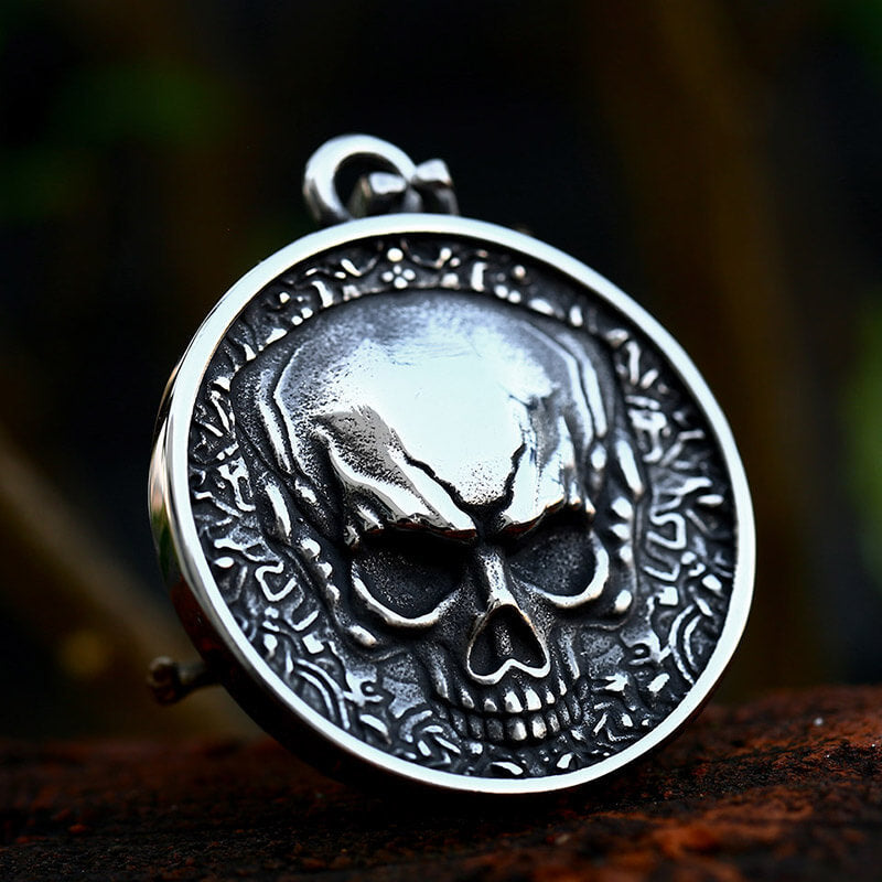 Round Stainless Steel Skull Pendant