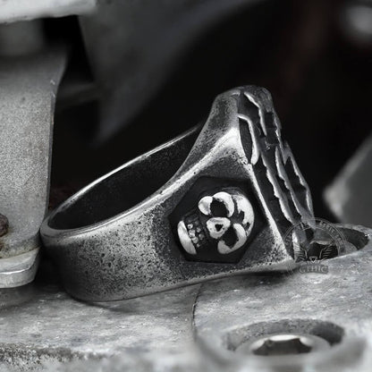 Vintage 13 Stainless Steel Skull Ring