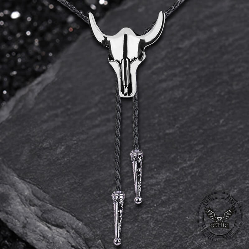 Vintage Bull Skull Western Cowboy Alloy Bolo Tie