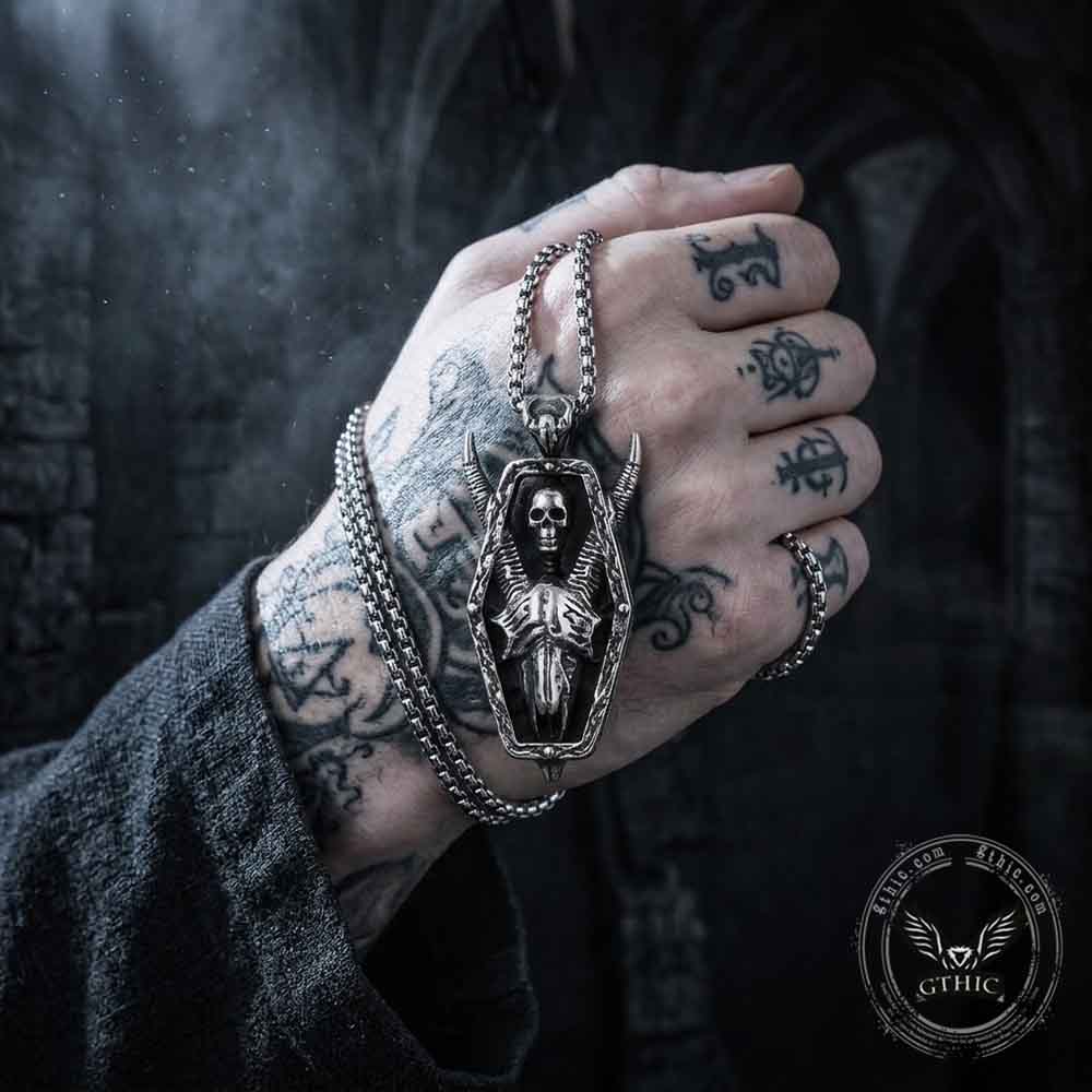 Vintage Skull Ram's Head Stainless Steel Pendant
