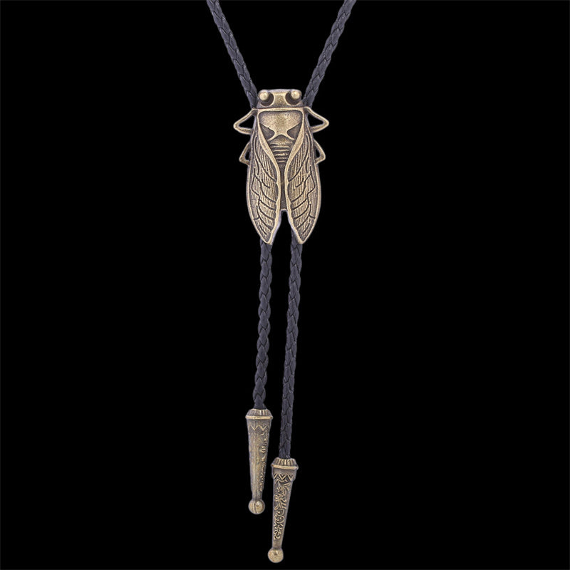 Vintage Wolf Head Alloy Animal Bolo Tie